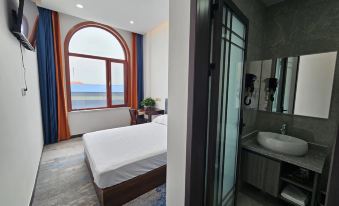 Qingdao Huagui Youjia Hotel