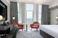 DoubleTree by Hilton Brighton Metropole Hotels near Preston Manor