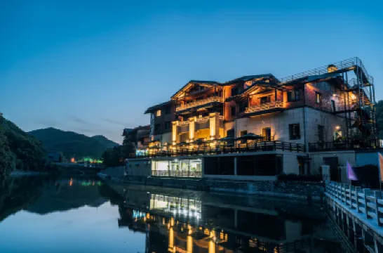 贏灣假日飯店（西郊森林公園店） 槐花谷附近的飯店