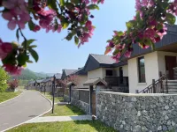 Benxi HuaxiMu Yunxiqiyang Hot Spring Hotel