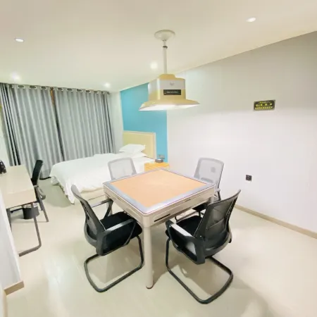 Xinyu Hotel (Mengshidai Xinjiaxuan Subway Branch)