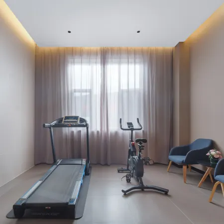 Homeinn Selected Hotel (Kuqa Changning Road)