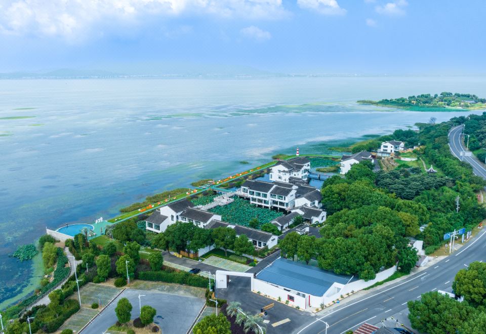 5. Suzhou A..