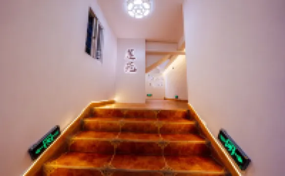 蓮苑觀景民宿（泉州古城西街店）