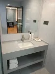 Jingyi Business Hotel (Shiyan North Square Railway Station Branch) - 2 Yıldız