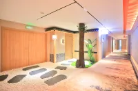 景福宮 · 設計師飯店（延吉延邊大學網紅牆水上市場店）