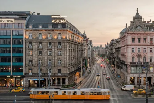 Danubius Hotel Astoria City Center Hotels in Budapest