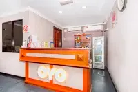Super OYO 473 Comfort Hotel 2 Hôtels à : Klang
