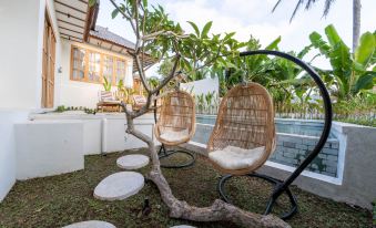 Semiramida Villa by EVDEkimi – elegant 2BD w/pool, open-air bath, patio - Long stay extras