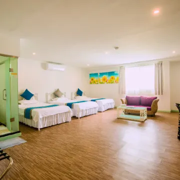 Home of Beautiful Land Hotel