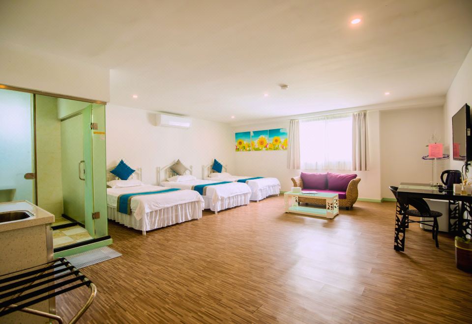 Home of Beautiful Land Hotel