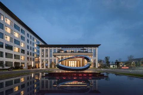 DiJianNanShan Qianhe Hotel