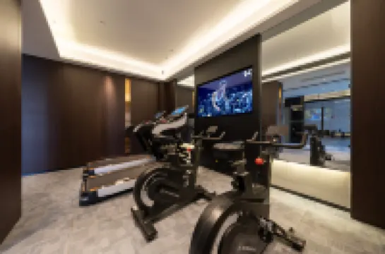 The GiorgioMorandi Hotels F (Shandong International Convention and Exhibition Center Store)