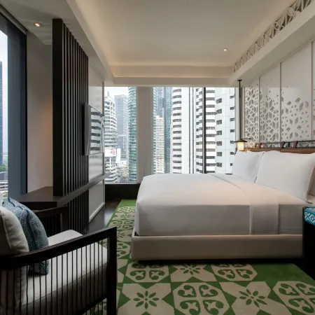 Hotel Indigo KUALA LUMPUR ON THE PARK by IHG Отели рядом с достопримечательностью «Башня KL Tower»