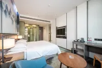 Borrman Hotel (Chibi Sanguo Pedestrian Street)