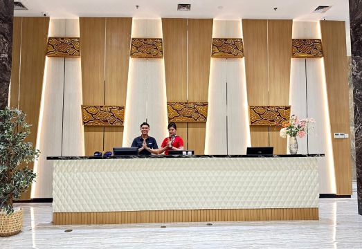 디프리마호텔 제무서사리 수라바야