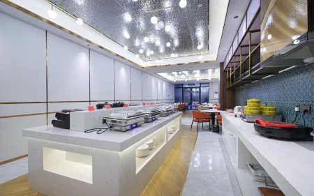 Magnotel Hotel (Gushi Xinhe Shijicheng)