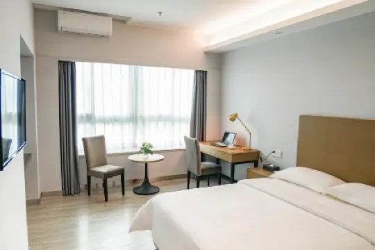 新楽ホテル（南山大新地下鉄駅）