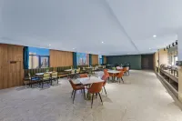 Dayou Baotai Business Hotel (Xincai Yueliangwan Park Branch) - فطور