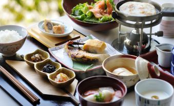 1. 호시노 리조트 ..