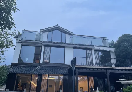 Hangzhou Yggdrasil Yunqi Hotel Отели рядом с достопримечательностью «Reservoir of Guangming Temple»