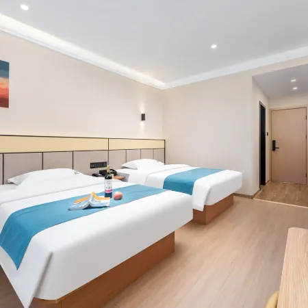 Moran Hotel (Yishui Oriental Shopping Centre Chang'an Middle Road Branch)