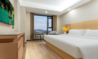 Radow Hotel (Yichang Binjiang Pedestrian Street)