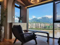 Hidden City Riverside Boutique