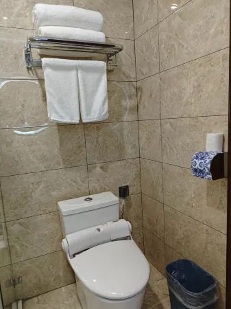 Dexin Business Hotel