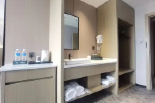 棲岸美季ホテル（張家港高速鉄道駅塘橋）