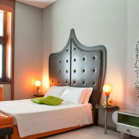 Orange Hotel