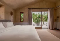 VOLVER RESORT Hotels in Wuning