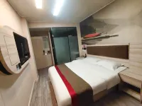 Golden Coast Business Hotel (Wandefu Plaza) - balcony