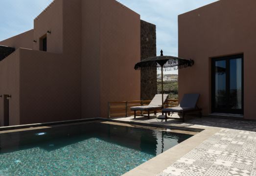 2. 골든 모먼트스 ..