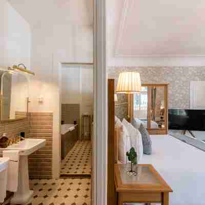 Villars Palace Rooms