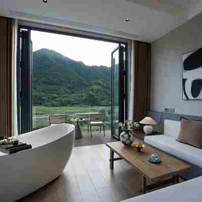 花築·雲初溪隱宋式美學高端設計師民宿 Rooms