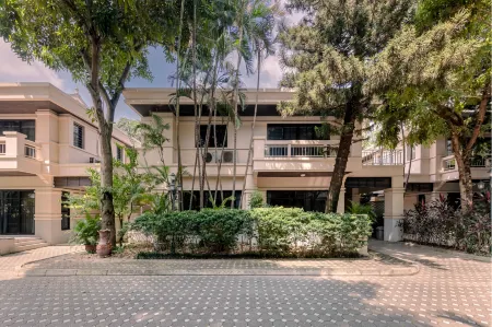 Oriental Palace Apartments Hanoi Отели рядом с достопримечательностью «Тай»