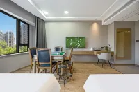 Gold Star Hotel Dazhou (City Center Plaza)