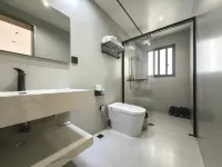 Wuyuan Ink-wash River Residence · Yilv Sunshine Fishing Homestay (Baoyu Tower Branch)