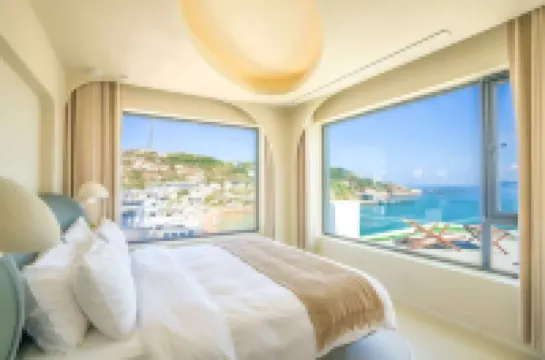 Yunting Mandu Scenic Apartment (Shengsi Huaniao Island)