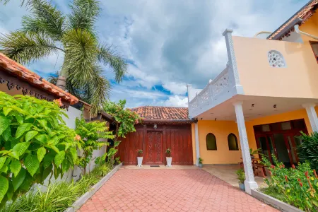 Limasan Villa Langkawi Отели рядом с достопримечательностью «Paramotor Langkawi Gliders»