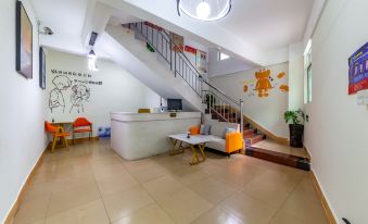 Baiyue Apartment