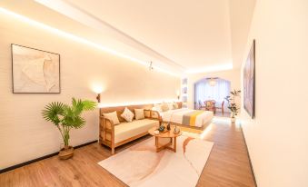 Jane Eyre Designer Hotel