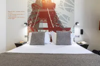Hotel Alpha Paris Eiffel by Patrick Hayat