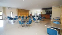 BDI Townhouse Hotel & Residence Отели в г. Баликпапан