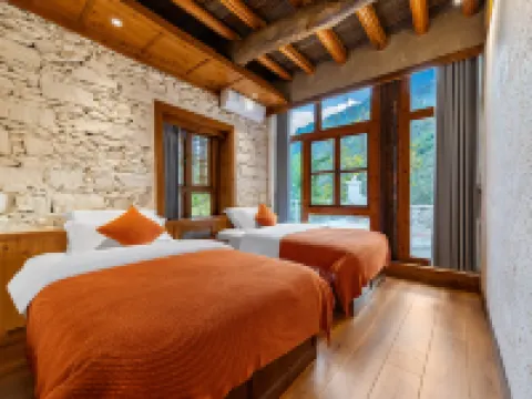 白瑪康欽·山景星空民宿（丹巴梭坡藏寨店） 丹巴酒店