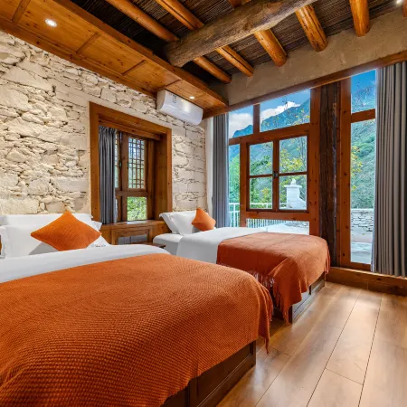Baima Kangqin Mountain View Starry Sky Homestay (Danba Suopo Tibetan Village)