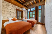 白瑪康欽·山景星空民宿（丹巴梭坡藏寨店）