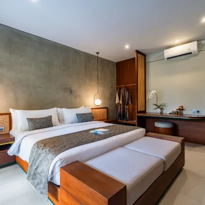 JAPA Suites & Villas Hotels near ARMA Museum