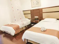 Mohe Peak Yuezhiyue Hotel Hotels near Da Hinggan Ling Five Six Fire Memorial Hall